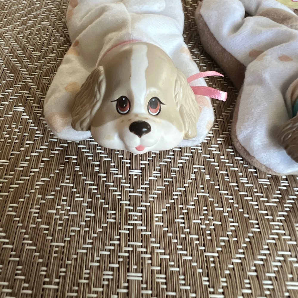 3-VINTAGE PUPPY
SURPRISE PUPPIES WITH 1 SLEEPING BAG - Picture 6 of 13